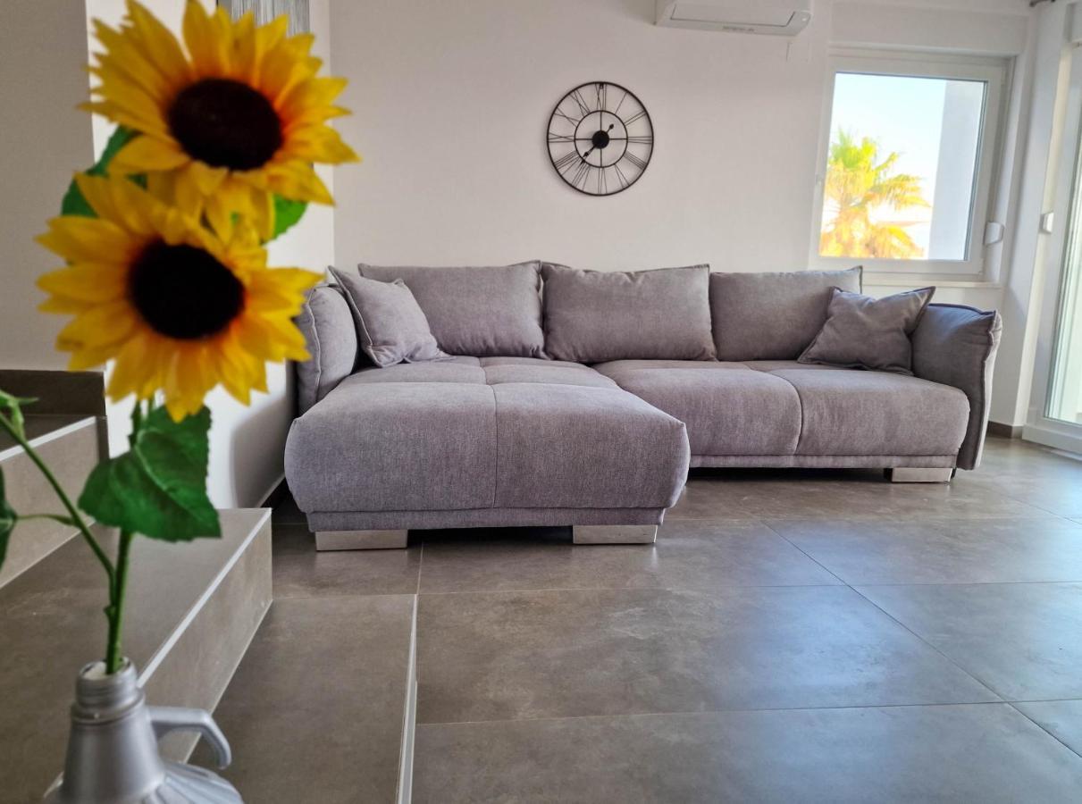 Villa Poseidon Novaglia Esterno foto