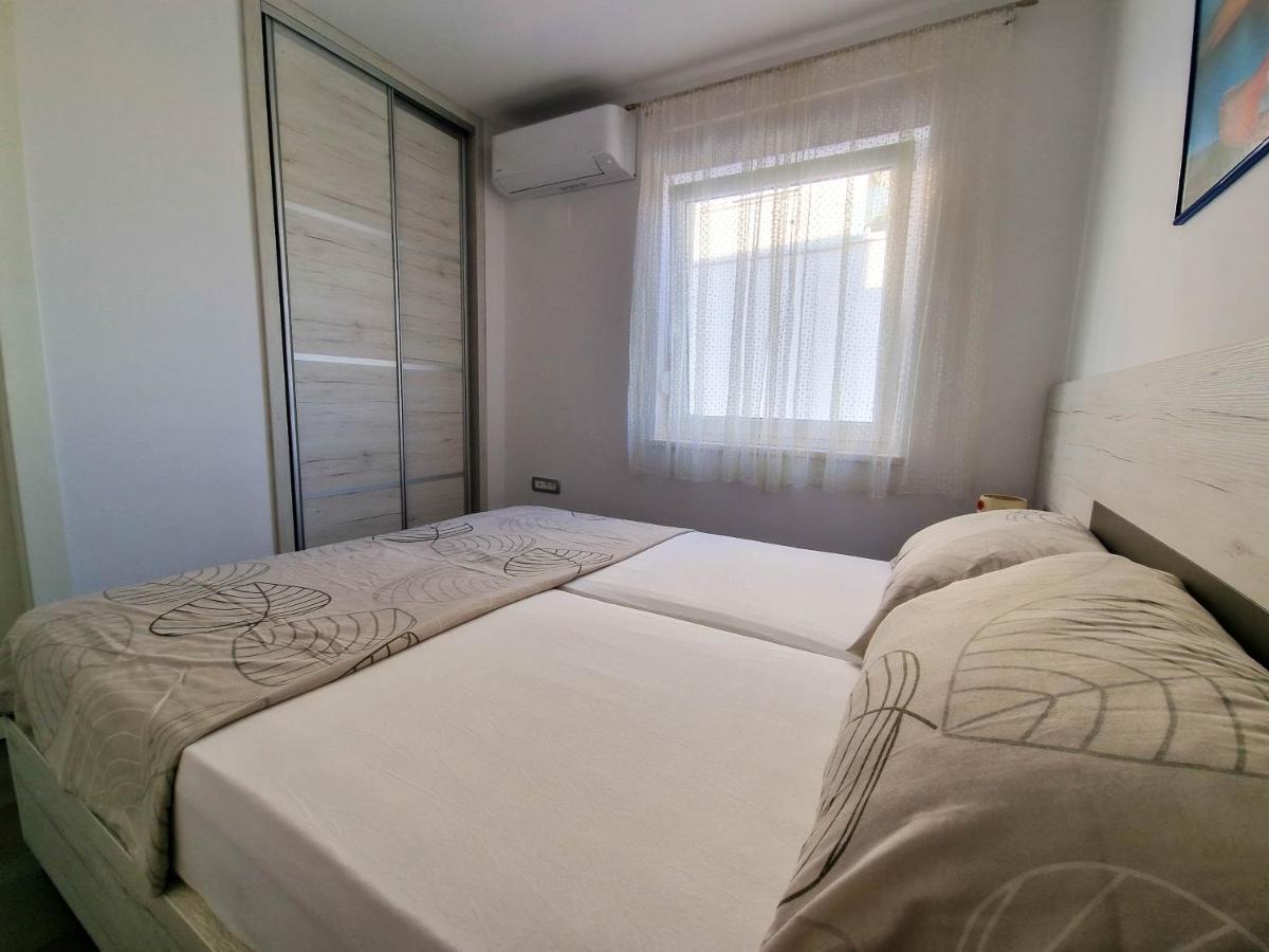 Villa Poseidon Novaglia Esterno foto